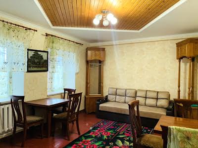 дом по адресу Лікарняна