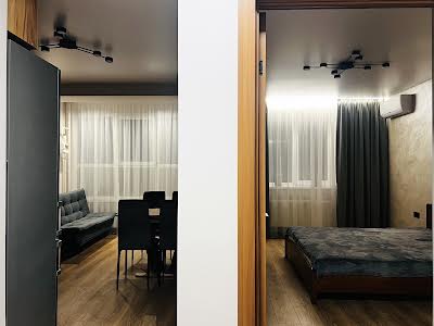 квартира за адресою Європейська вул. (Жовтнева), 31