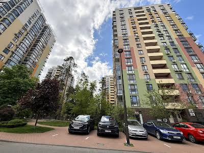 квартира за адресою Анатолія Петрицького вул., 13