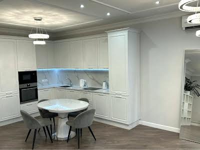квартира по адресу Кловский спуск, 7