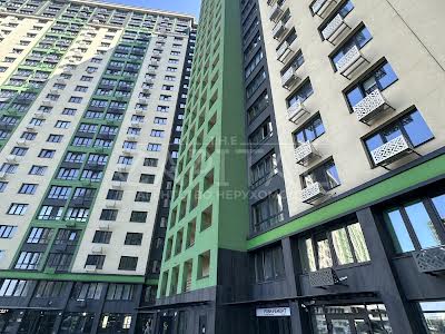 квартира за адресою Михайла Максимовича вул. (Онуфрія Трутенка), 32-Б