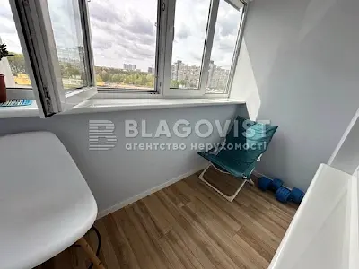 квартира за адресою Академіка Заболотного вул., 30