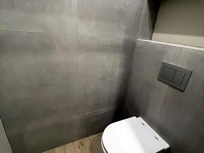 комерційна за адресою Газова вул., 7
