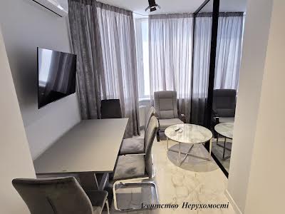 квартира за адресою Боголюбова вул., 44