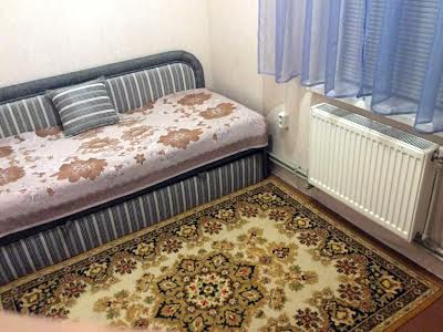 квартира по адресу щаслива, 12