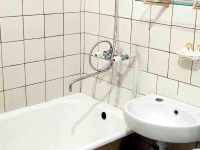квартира за адресою Павла Тичини просп., 3