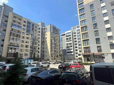 квартира за адресою Степана Бандери просп., 36