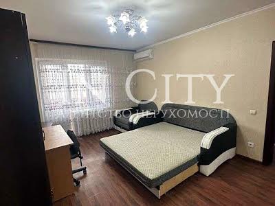 квартира по адресу Дмитрия Луценко ул. (Крейсера 'Аврора'), 5 к2