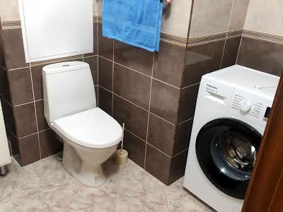 квартира за адресою Верховинна вул., 41