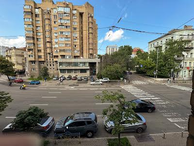 квартира по адресу Саксаганского ул., 63/28