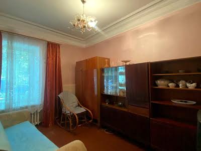 квартира по адресу Средняя ул., 10