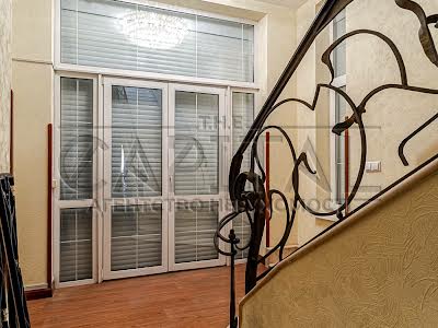 коммерческая по адресу Саксаганского ул., 67