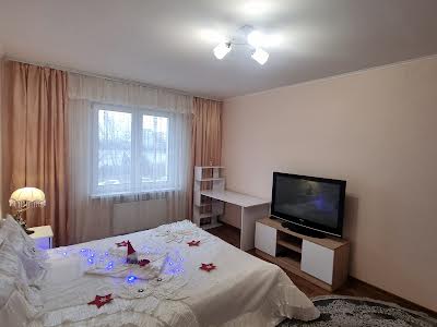 квартира по адресу Ревуцкого, 54