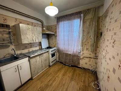 квартира по адресу Дарницкий бульв., 7