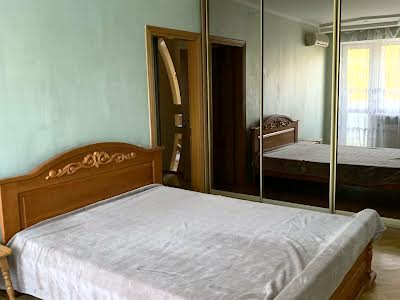 квартира по адресу Коцюбинского ул., 3