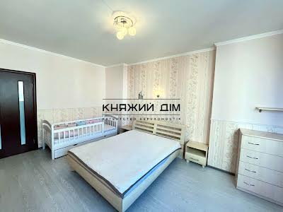 квартира по адресу Василия Симоненко ул., 5А