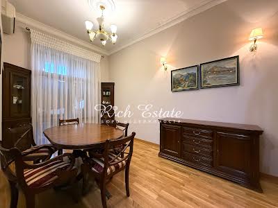 квартира за адресою Лисенка вул., 8