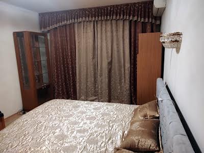 квартира по адресу Ернста, 12