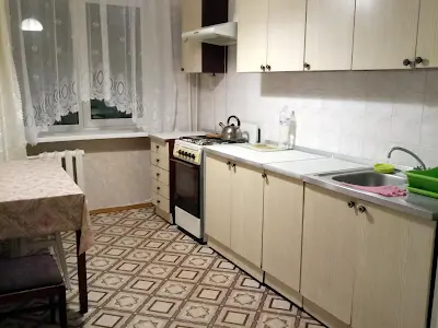 квартира за адресою Верховинна вул., 3