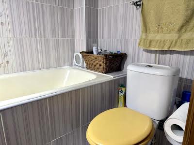квартира за адресою Київ, Почайнинська вул., 13/9
