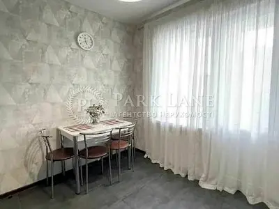 квартира за адресою Софії Русової вул., 7 г