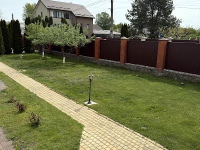 квартира за адресою Жовтнева вул., 35