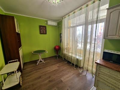 квартира за адресою Берестейський просп. (Перемоги), 67-В