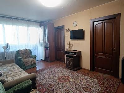квартира за адресою Малиновского, 31