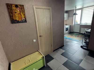 квартира за адресою Набережна вул., 6-Г