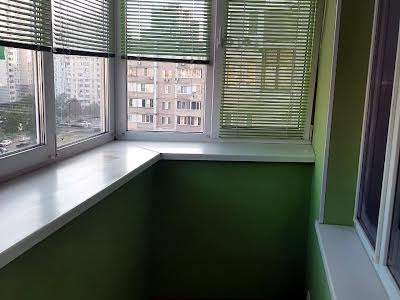 квартира по адресу Драгоманова ул., 5