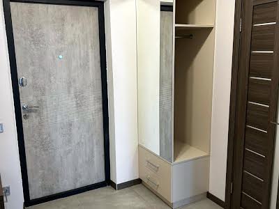 квартира за адресою Петропавлівська вул., 40