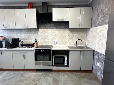 квартира за адресою Басейна вул., 6