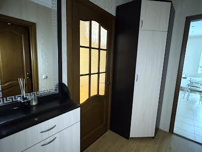 квартира за адресою Лесі Українки вул., 19