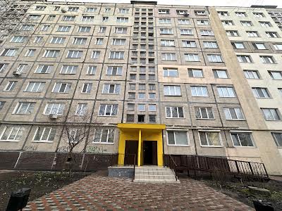 квартира за адресою Європейська вул. (Жовтнева), 13