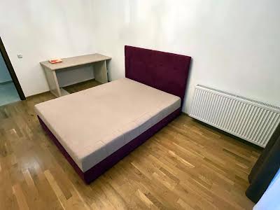 квартира по адресу Руфа ул., 36
