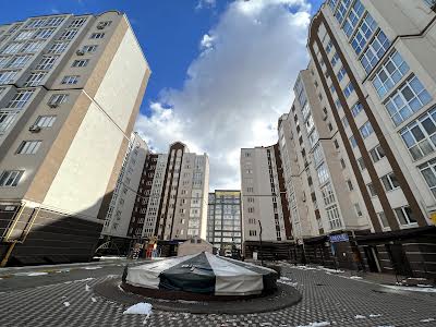 квартира за адресою Івана Кожедуба вул., 3