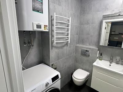 квартира за адресою Ревуцького вул., 40-В