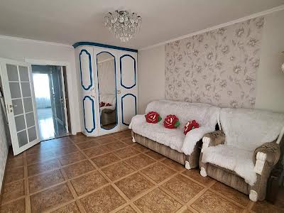 квартира по адресу Здолбуновская ул., 13