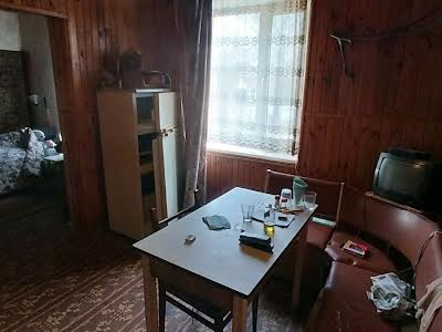 будинок за адресою Набережна, 3