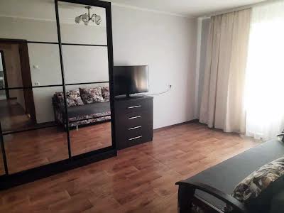 квартира за адресою Сергія Данченка вул., 1