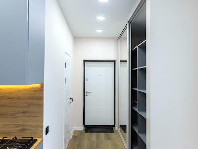 квартира за адресою Гідності вул., 7