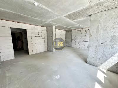 квартира за адресою Михайла Максимовича вул. (Онуфрія Трутенка), 32-Б