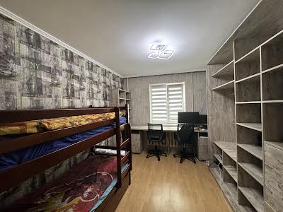 квартира по адресу Кармелюка ул., 8