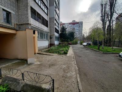 квартира за адресою Добровольців вул. (Маршала Говорова), 5а