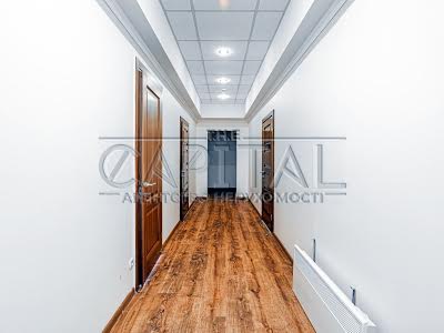 комерційна за адресою Оболонська вул., 21