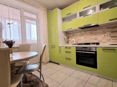 квартира по адресу Боголюбова ул., 10
