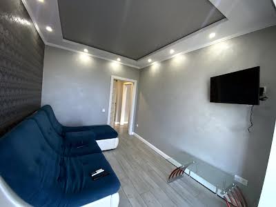квартира за адресою Андрія Мельника вул., 10 к7