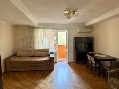 квартира по адресу Олеся Гончара ул., 46/48