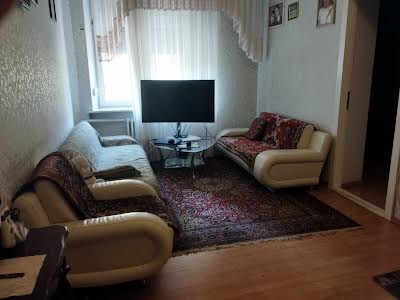 квартира за адресою Дмитра Яворницького просп. (Карла Маркса), 96
