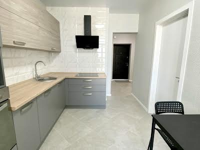 квартира за адресою Миколи Гулака вул., 4